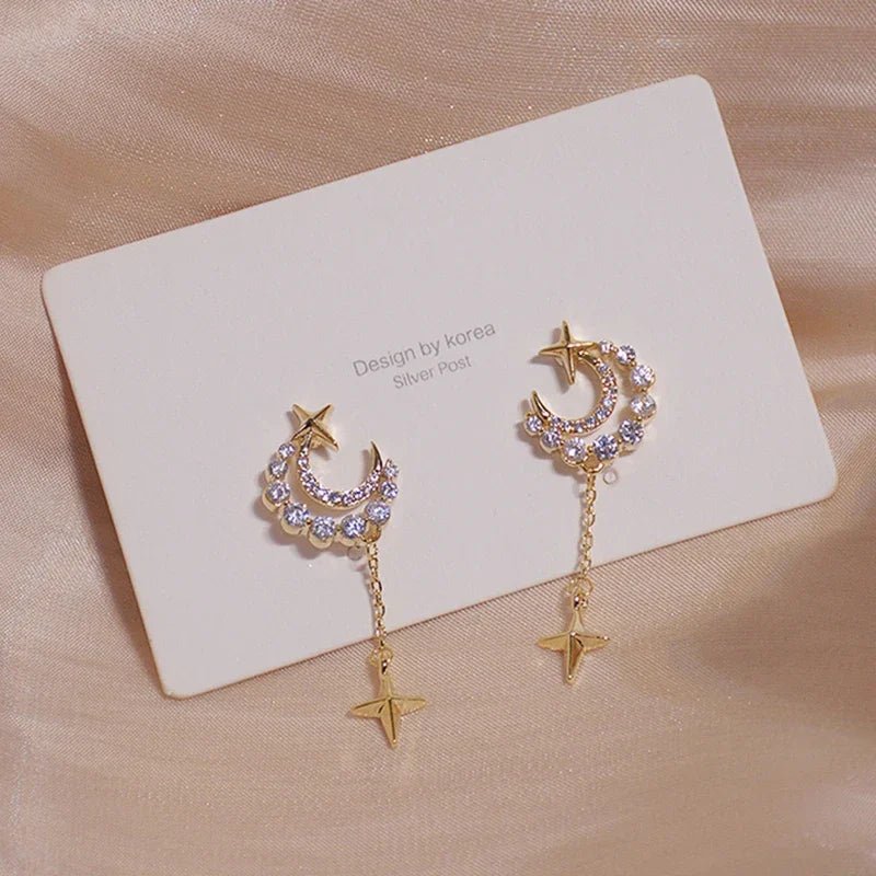 Spring / Trendy Stars Moon Earrings gold von Color Compass – perfekt für deine Season